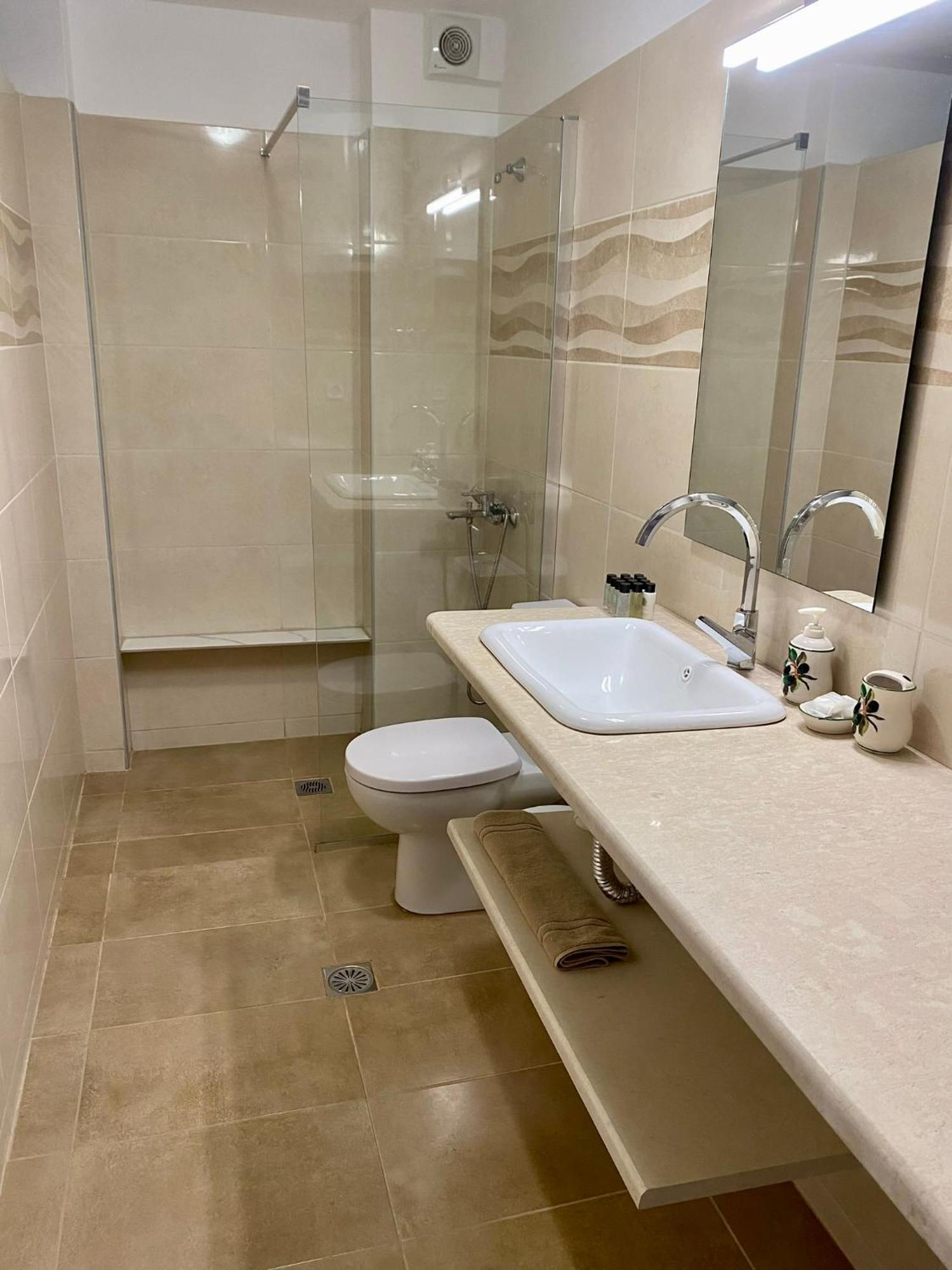 Arian Apartments Argostoli  Exterior photo