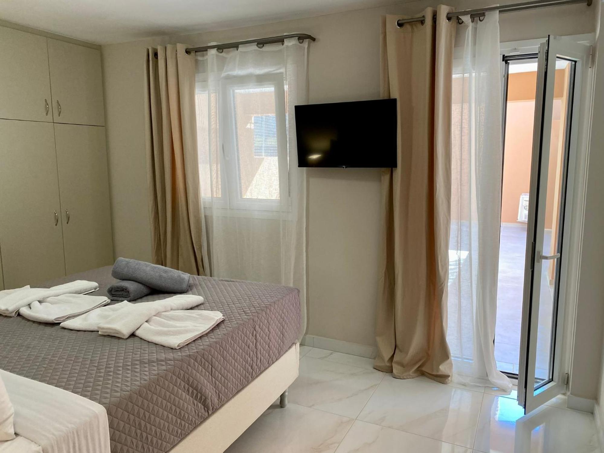 Arian Apartments Argostoli  Exterior photo