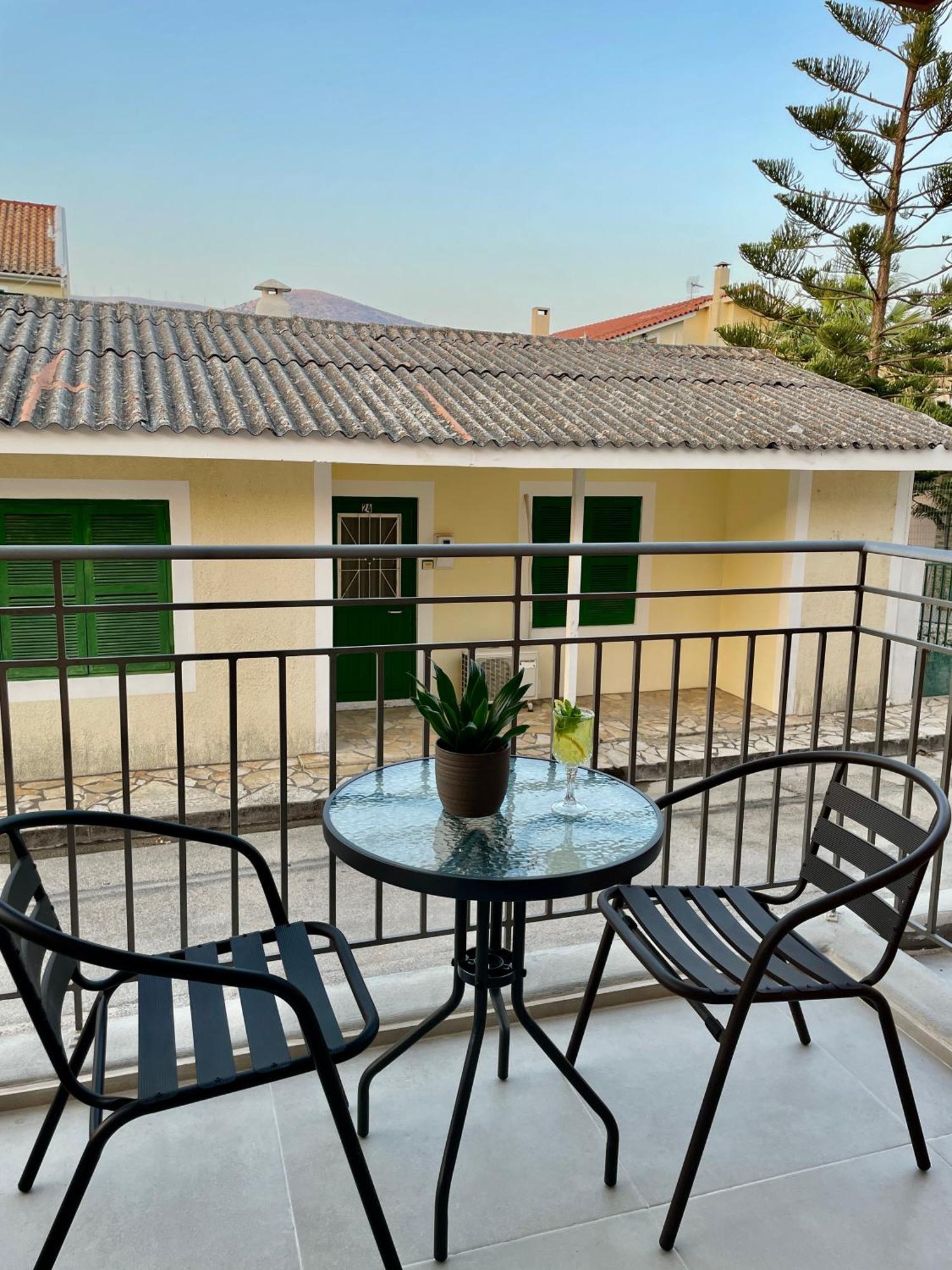 Arian Apartments Argostoli  Exterior photo